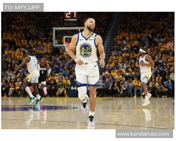 战术拆解：库里为何能掌控比赛节奏？